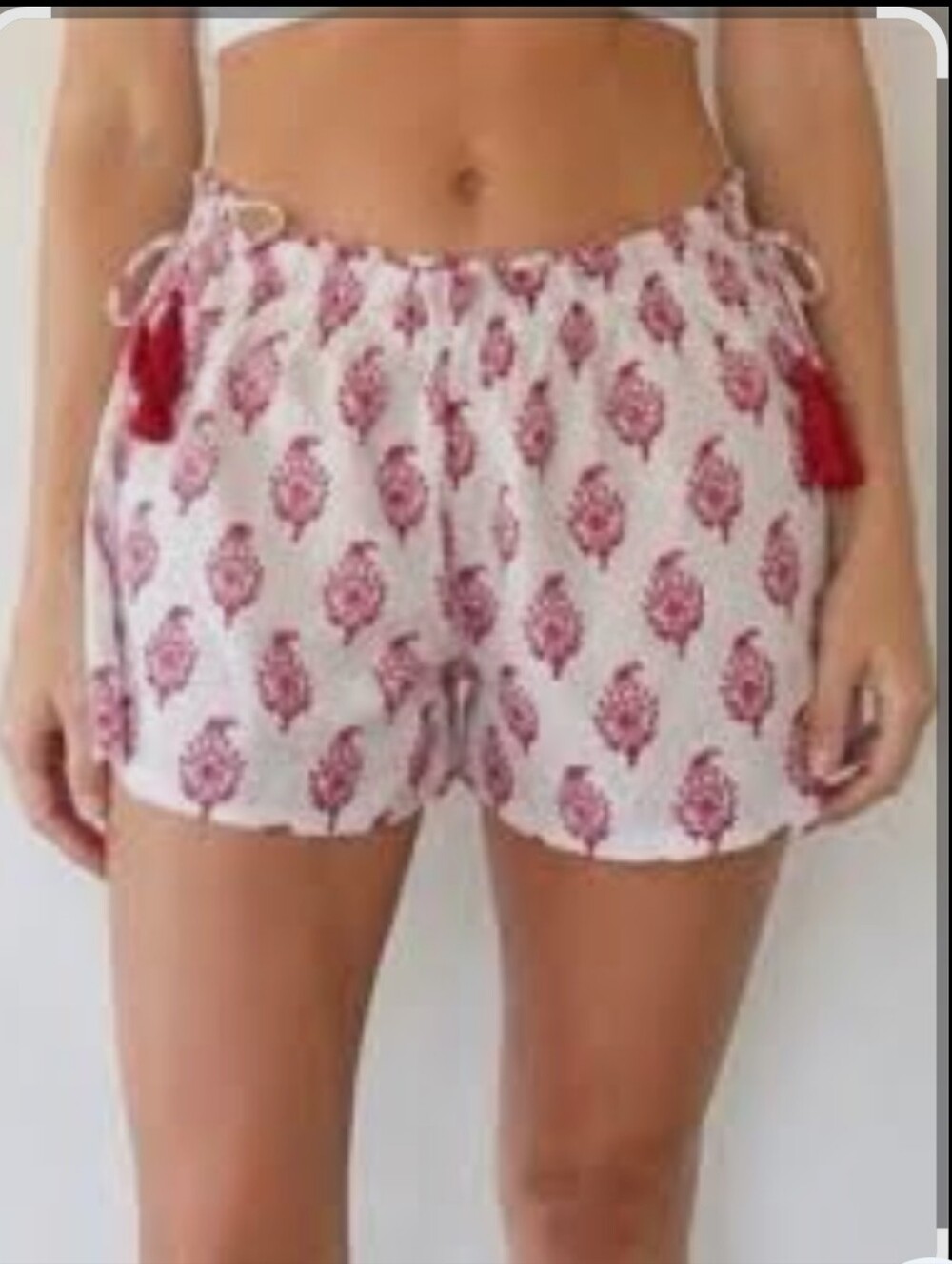 ROLLER RABBIT White Shorts with Pink Floral Print and Tassel Drawstring